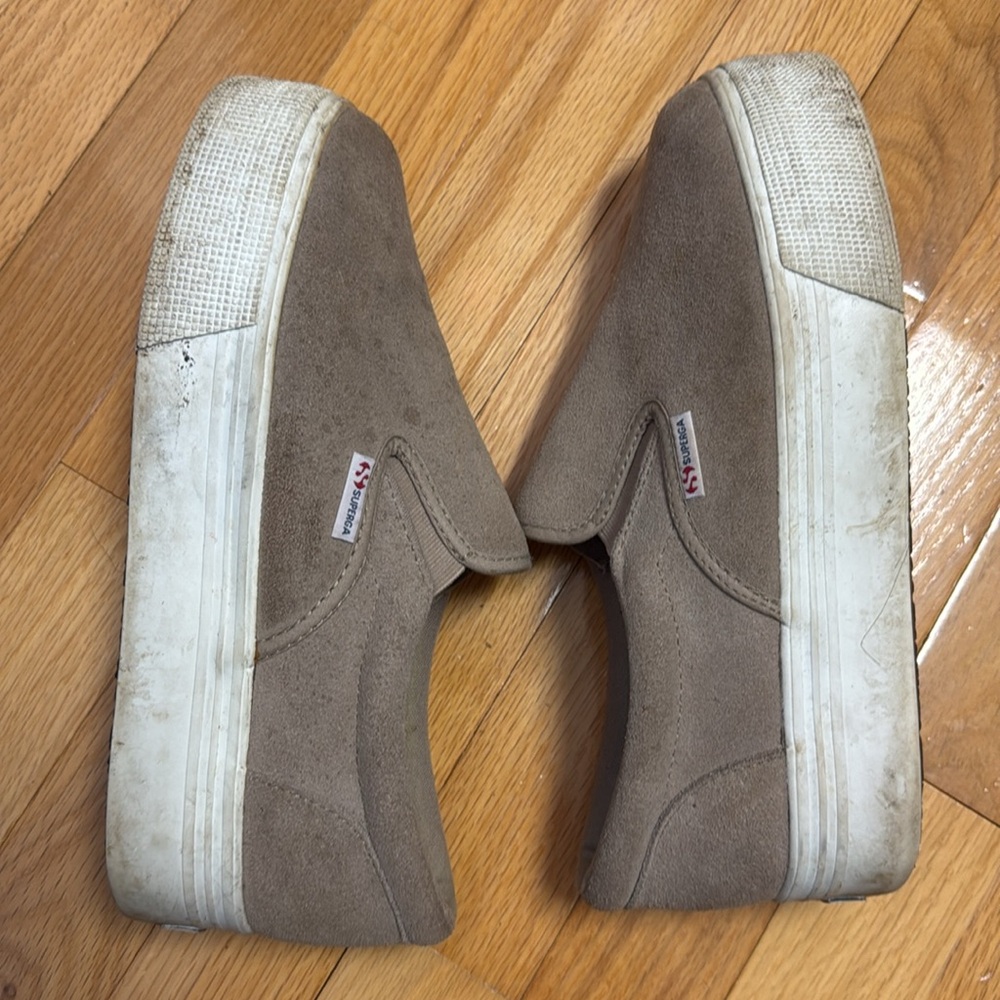 SUPERGA SLIP ON PLATFORM SIZE 39